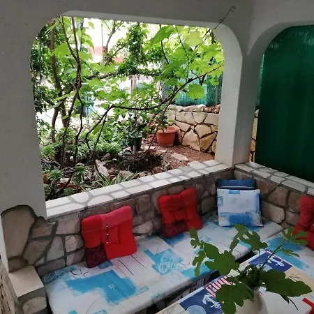 Misini Dvori Apartment