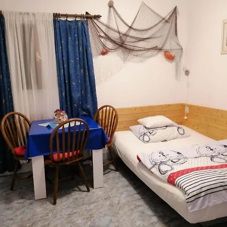 Misini Dvori * Stomorska