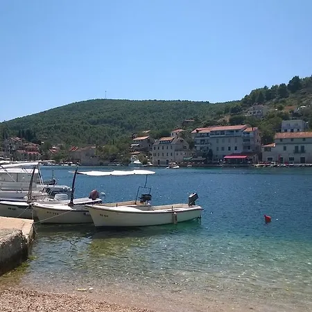 Misini Dvori Stomorska