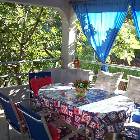 Misini Dvori * Stomorska