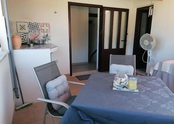 Apartament Misini Dvori Stomorska