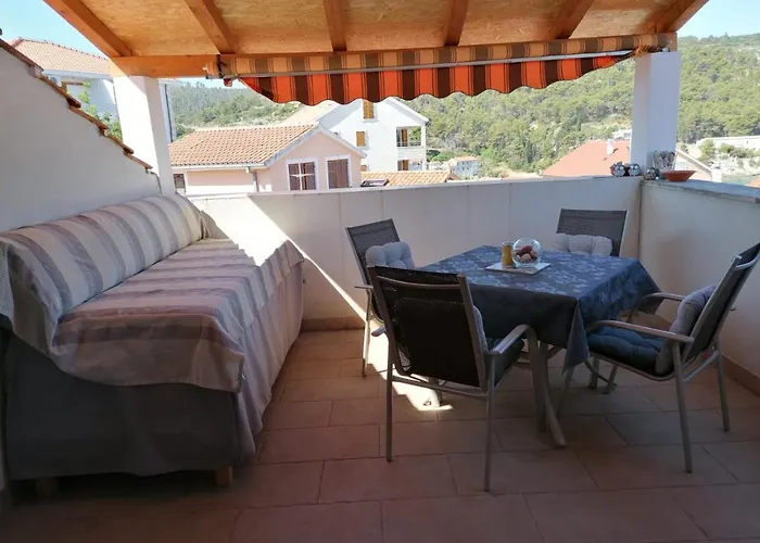 Misini Dvori Apartament Stomorska